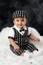Classic Gentleman Baby Set - Image 2